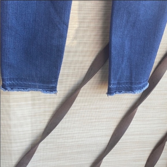 PAIGE Frayed Ankle Jeans - Picture 6 of 11